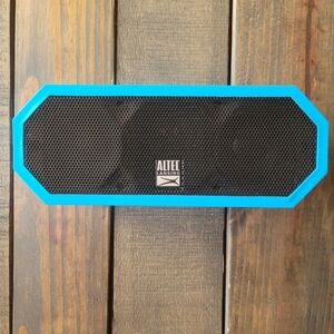 Altec Lansing Jacket H2O 2 Outdoor Bluetooth Portable Speaker